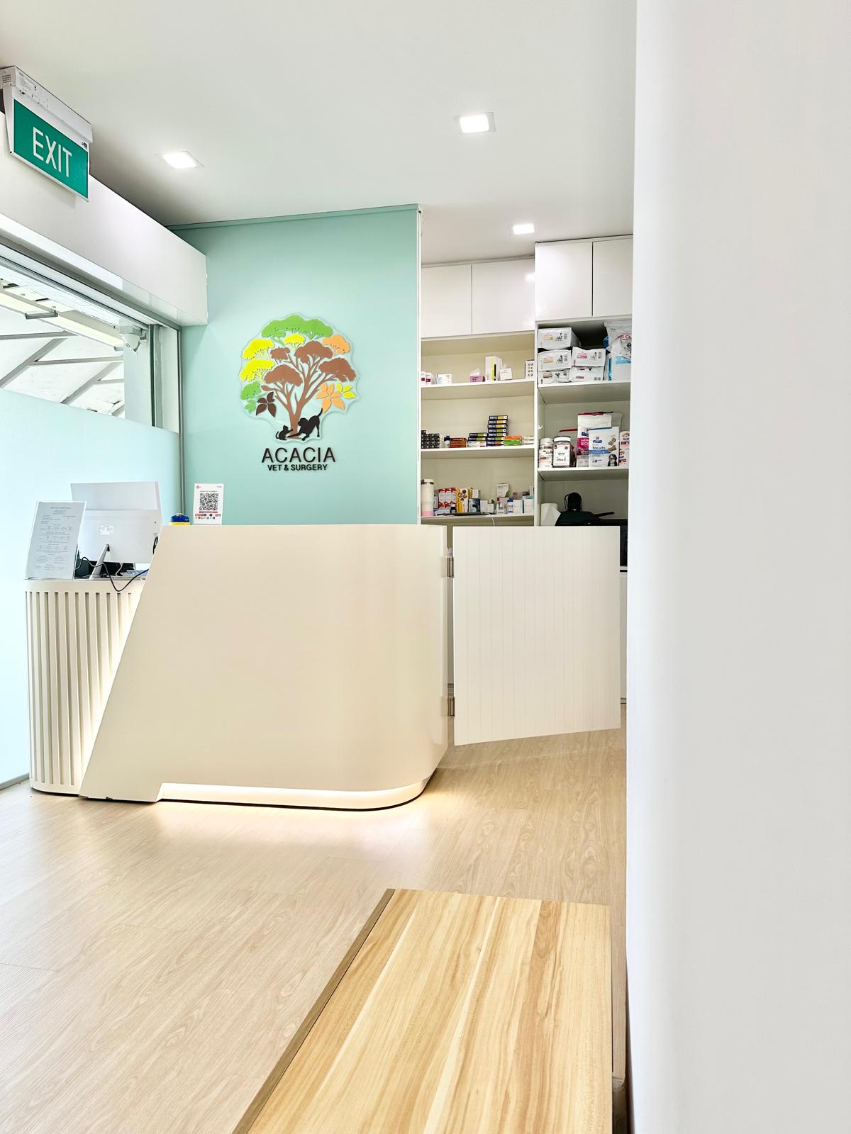 Acacia Vet & Surgery front desk and reception area